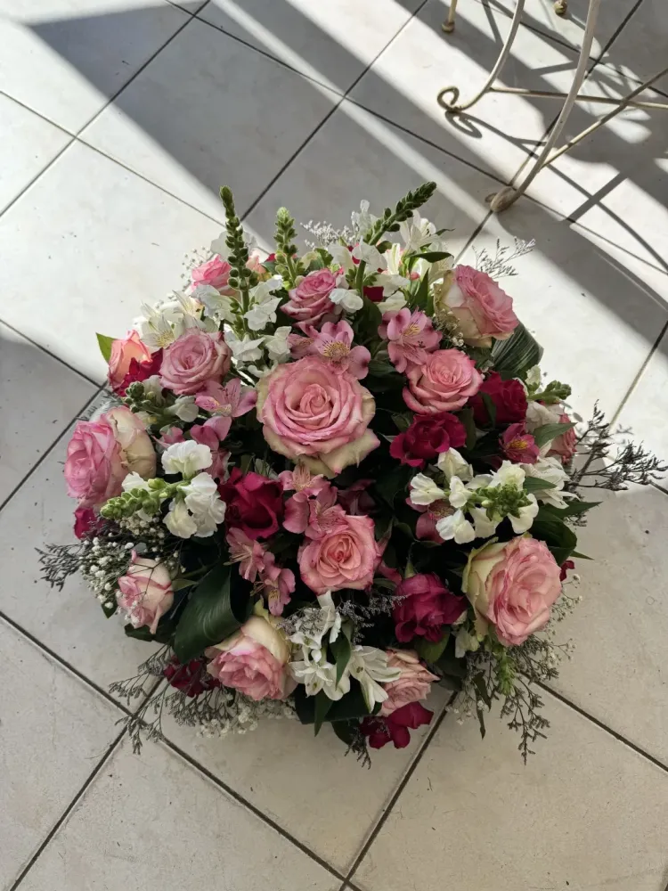 Fleurs pour funérailles à Crosne
